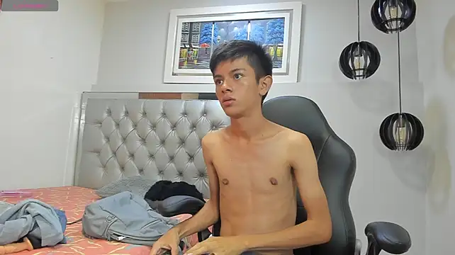 fem_danny7n Live XXX chat