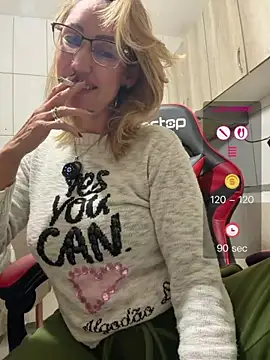 RAIRAsexy Chat XXX in diretta