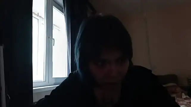 MuggyEpigram Chat XXX live