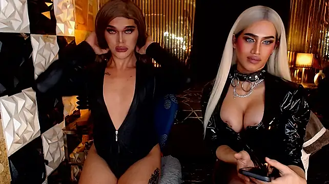 Siren_Priestress Adlı Modelin Canlı XXX Sohbeti
