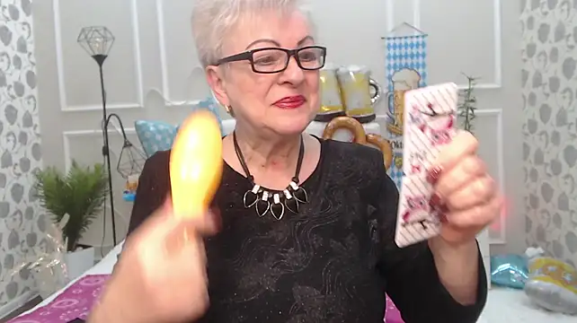 Czat XXX na żywo – KayleSmoll
