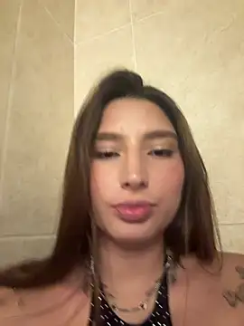 ivy__collins: απευθείας συνομιλία ΧΧΧ