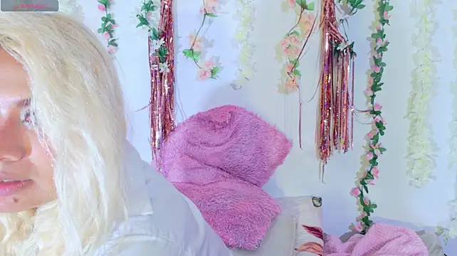 IvonnyBon_gh élő XXX-chatje