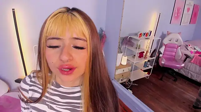 Chat XXX ao vivo de AnnyCotton