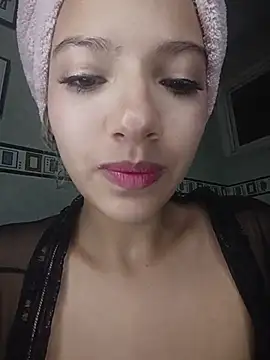 Angelique_Angell 现场XXX聊天