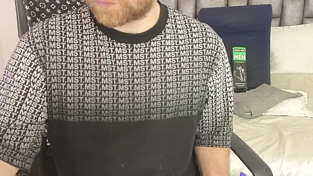 michacosio's Live XXX Chat