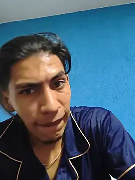 Chakalon43 Show in webcam