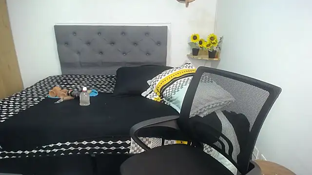 Czat XXX na żywo – sasi_luna