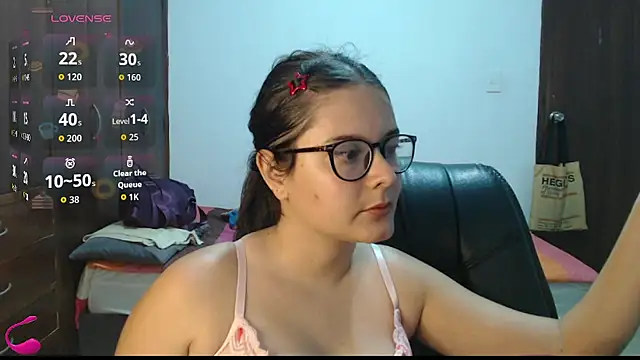 MadieeLorez's Live XXX Chat