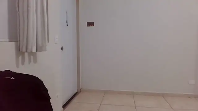 Chat +18 de machoalpha459 ao vivo