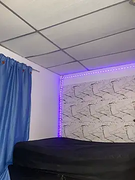 DILAY_XXX Adlı Modelin Canlı XXX Sohbeti