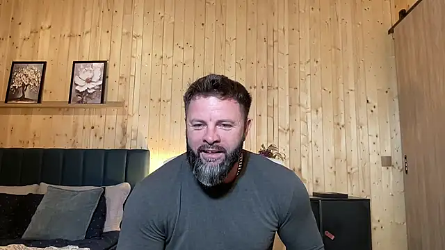 AlphaSparks' Live XXX Chat