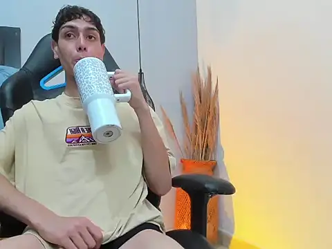 Sam_Restwod Live XXX-chat