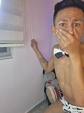 Czat XXX na żywo – DirtySlave_