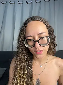 Chat XXX ao vivo de Anamyst