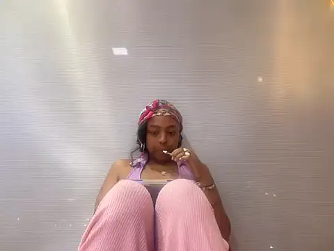 ChocolateCakeQueen Chat XXX in diretta