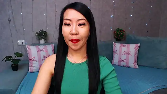 Czat XXX na żywo – LiaPak