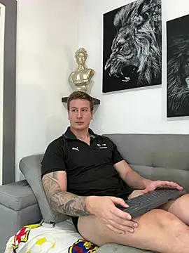 Онлайн чат XXX AlexHarrington