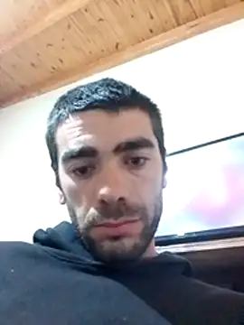 Chat +18 de aguilucc0 ao vivo