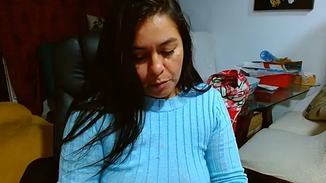 Ixchel_Anaid Chat XXX live