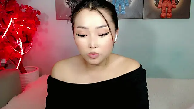 ichiben XXX чат на живо