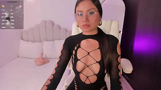 AmberLewis_ 现场XXX聊天