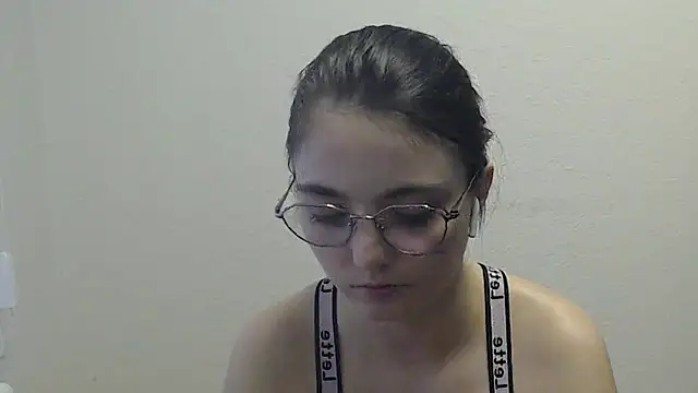 Živý XXX chat Sun_Shine__