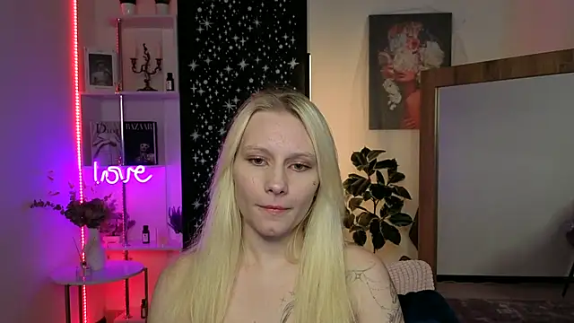 ElodieRenaud Chat XXX in diretta