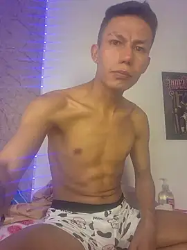 DirtySlave_ লাইভ XXX চ্যাট