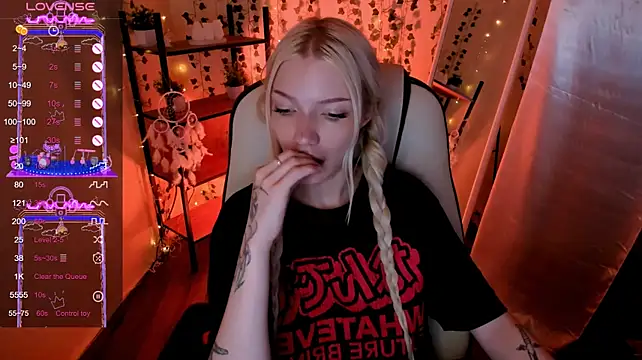 צ'אט XXX בשידור חי של AnyaTaylor_