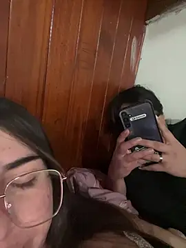MillieBobbyBrowns Chat XXX live