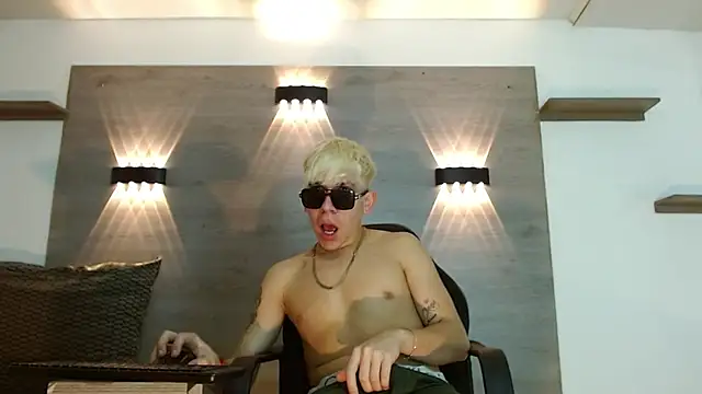 Gaeliitto – Live XXX-chat