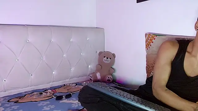 Chat XXX en directo de Angel_foxc13
