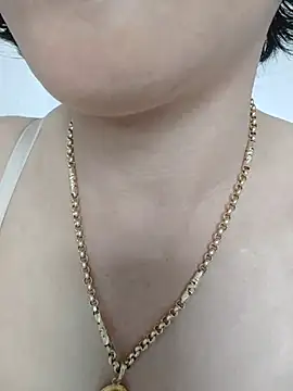 Minh-chau- Chat XXX live