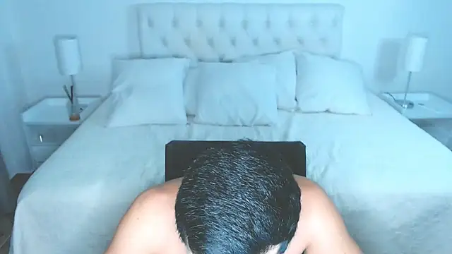 Czat XXX na żywo – mr_hunterx