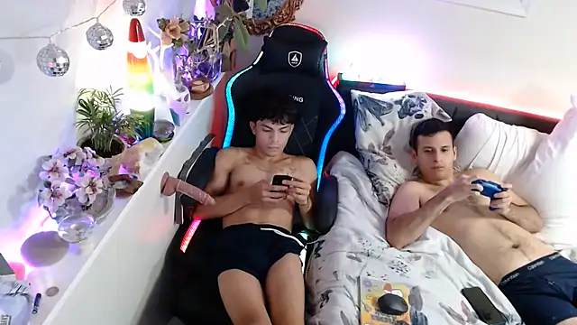 Kevinjchan1's Live XXX Chat
