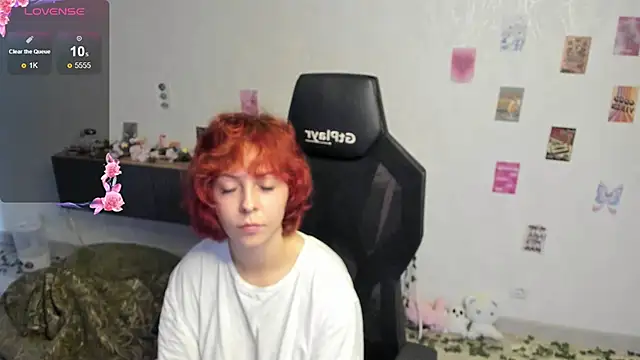Inferno_kitten: онлайн-секс-чат
