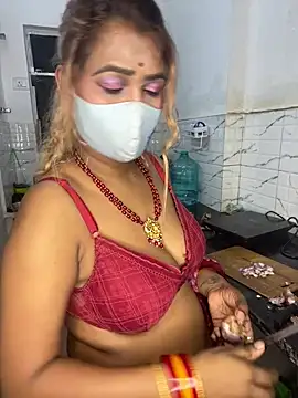 Maya_BDSM Adlı Modelin Canlı XXX Sohbeti