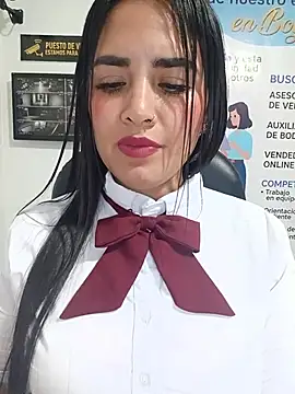 MAYE__13 Live XXX-chat