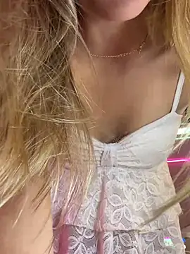 fanyabbey Chat XXX in diretta