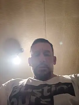 hernan198o's Live XXX Chat