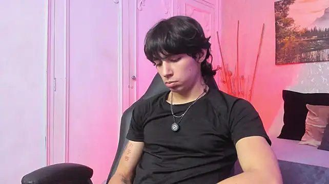 צ'אט XXX בשידור חי של Tyler_durten