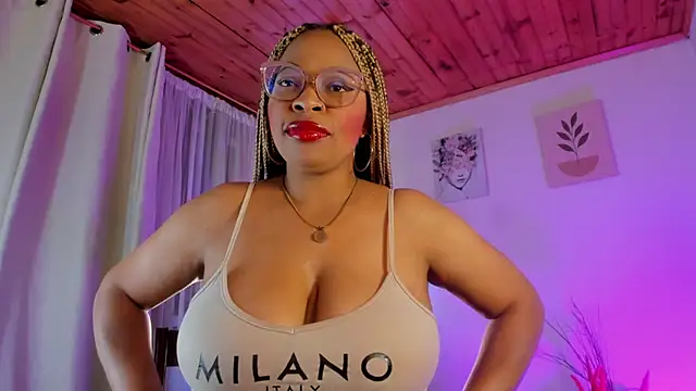 Chat XXX en directo de Imlauraa