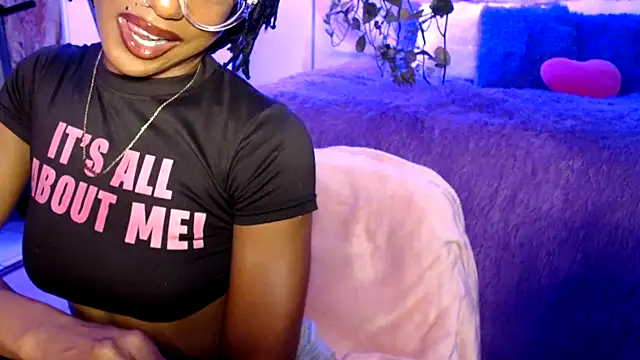 CocoSage Chat XXX in diretta