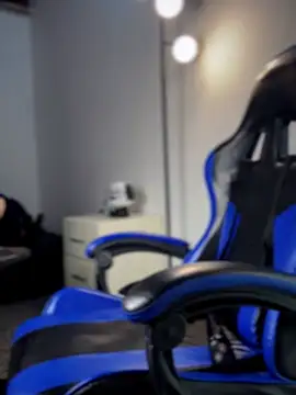 XXX chat uživo modela Matthew_7