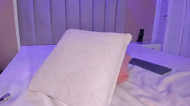 janna_lopez_'s Live XXX Chat
