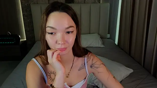 SusannJohnson's Live XXX Chat