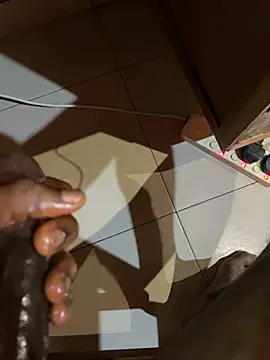 Chatroom XXX en direct de blackcreamdick