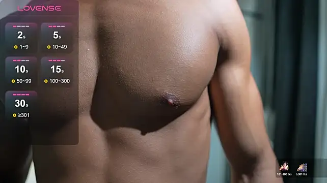 Paradise_boy__ live XXX chat