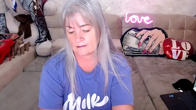 Chat +18 de SiberiabBerry ao vivo